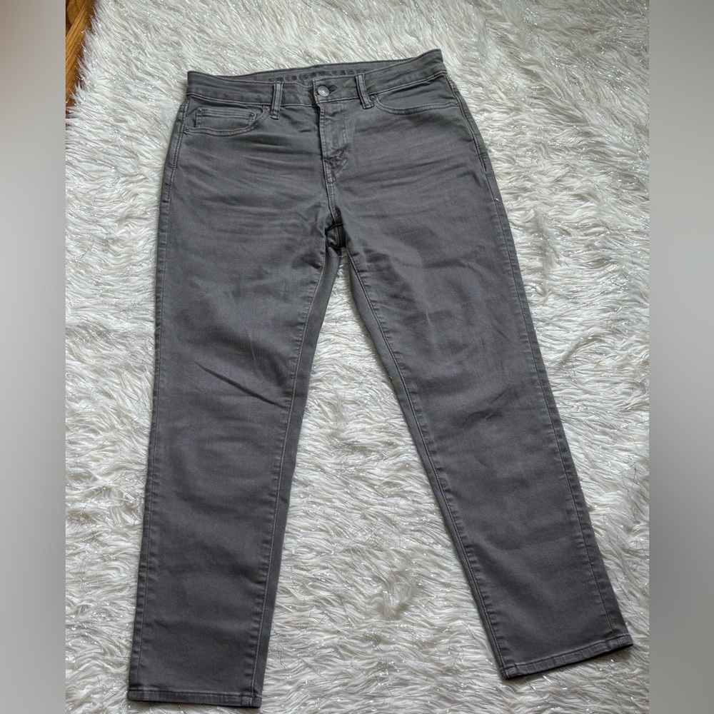 American Eagle Men’s AirFlex Athletic Fit Low waisted Gray Jeans Size 30x30